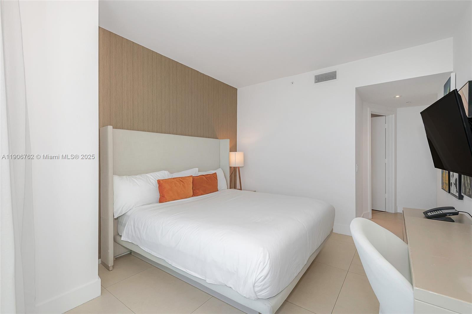 4111 SOUTH OCEAN DRIVE CO - Residential