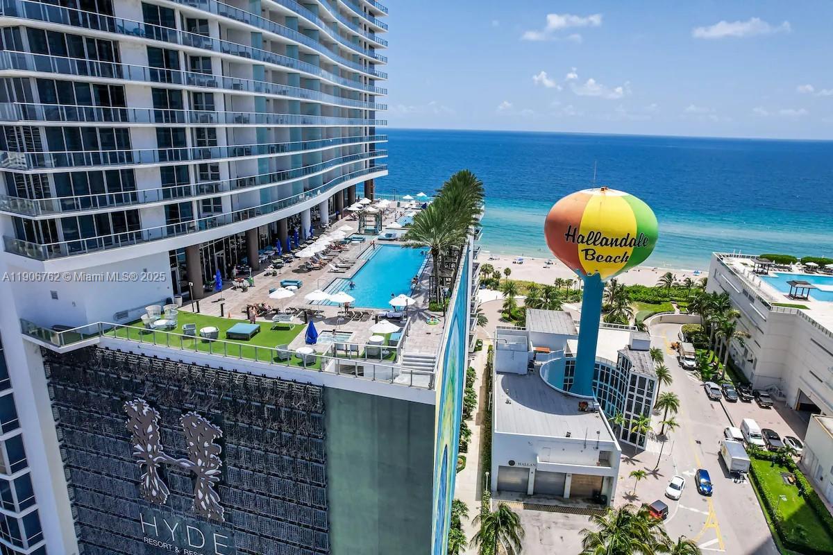 4111 SOUTH OCEAN DRIVE CO - Residential