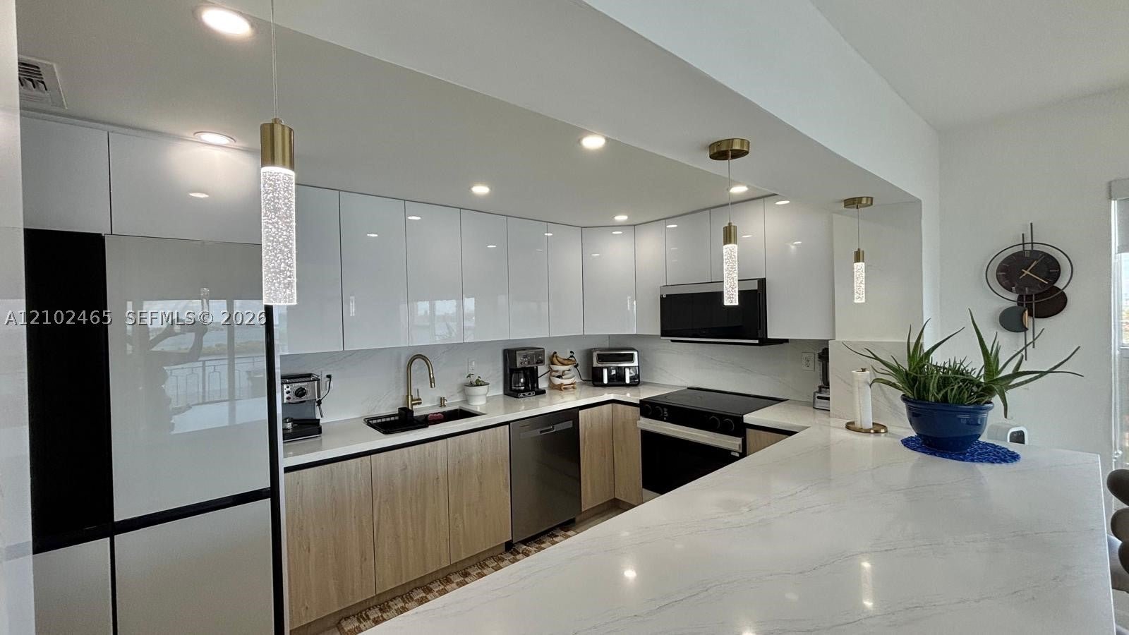 11111 Biscayne Blvd 16A