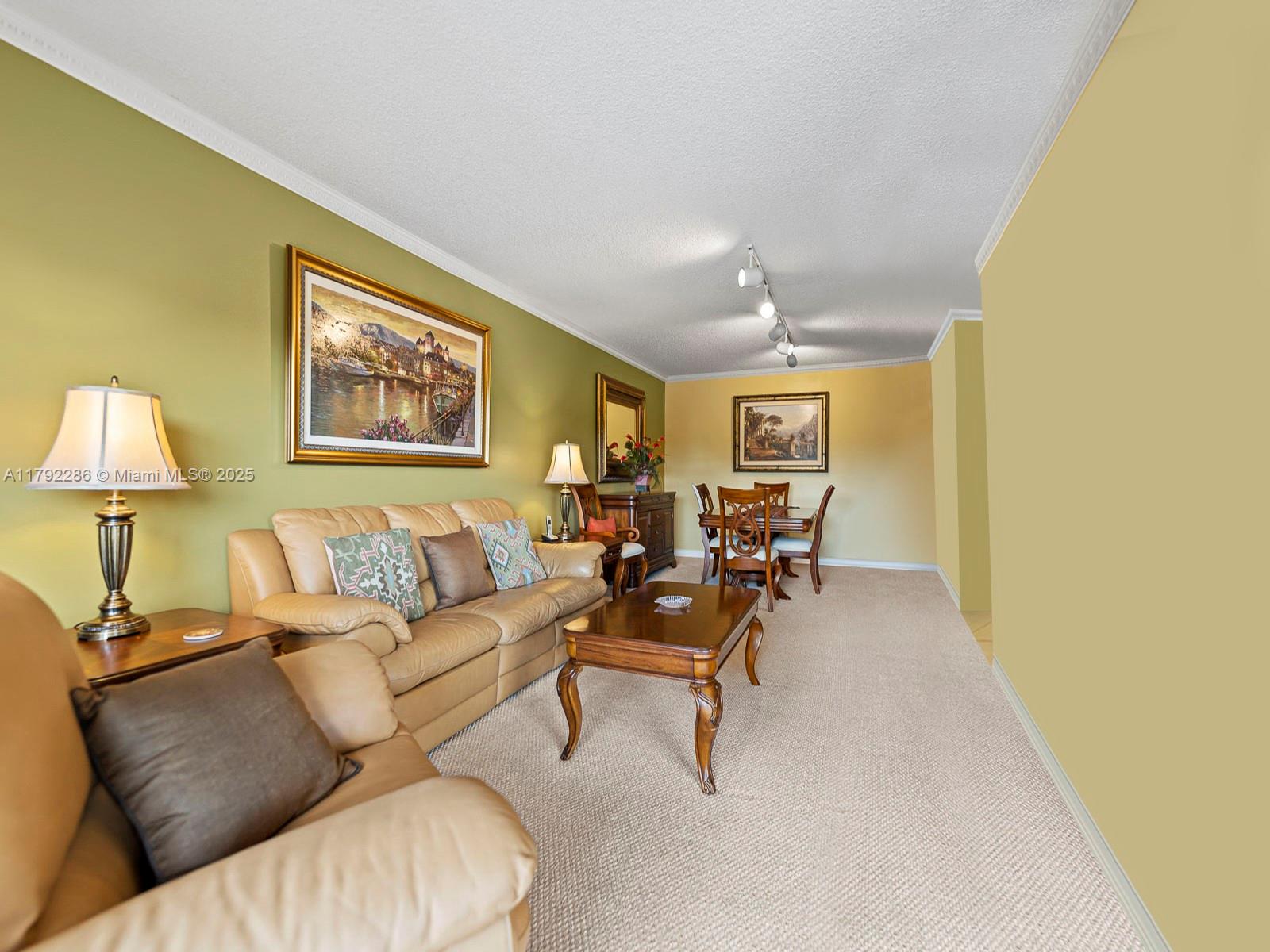 PENINSULA AT INTL GARDENS - Residential