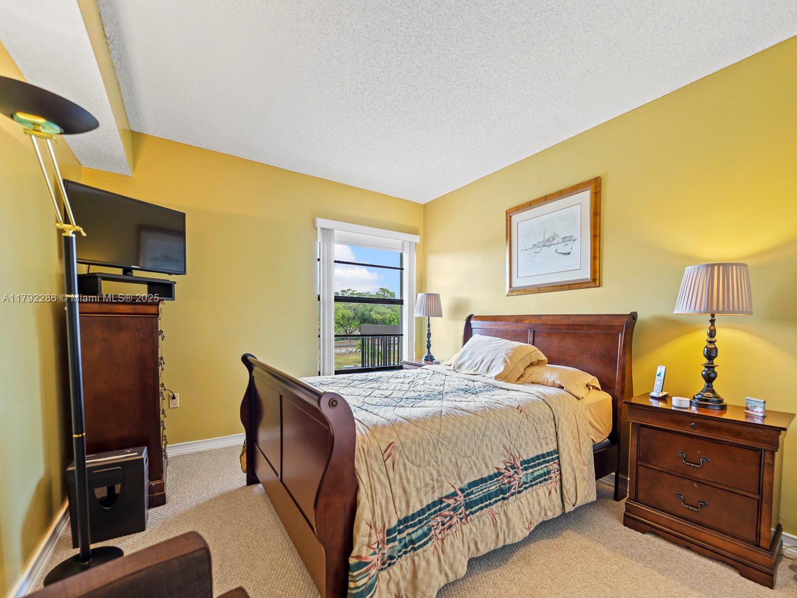 PENINSULA AT INTL GARDENS - Residential