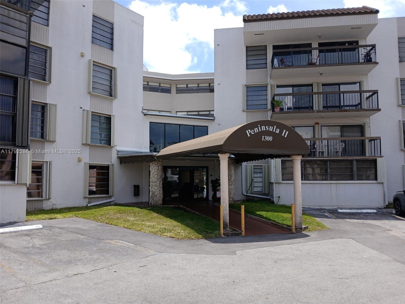 Property for Sale at 1300 Sw 122nd Ave 303-2, Miami, Broward County, Florida - Bedrooms: 2 
Bathrooms: 2  - $299,000
