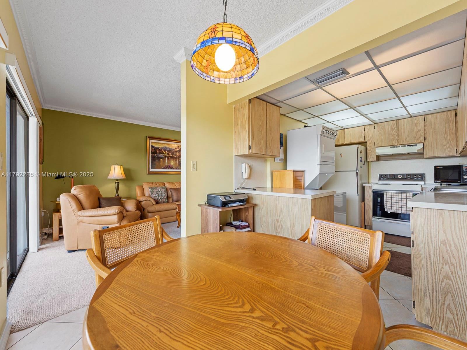 PENINSULA AT INTL GARDENS - Residential