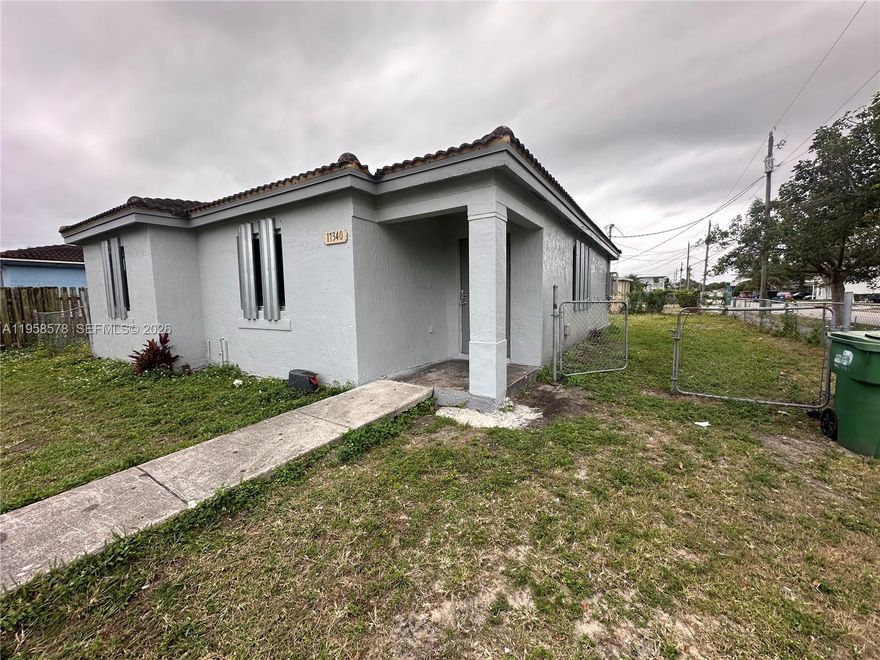 Move-in ready and currently vacant! This 3-bedroom, 2-bath single-family home offers 1,159 SF of living area (1,184 SF actual area) on a 6,669 SF lot, built in 2006. Enjoy a functional single-story layout with comfortable living spaces and great outdoor potential. Ideal for an owner-occupant or investor seeking a property ready for immediate occupancy. Easy to show and available for a quick closing.