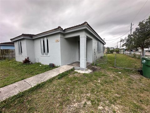 Photo of 17340 SW 103rd Ave, Miami, FL 33157 (MLS # A11958578)