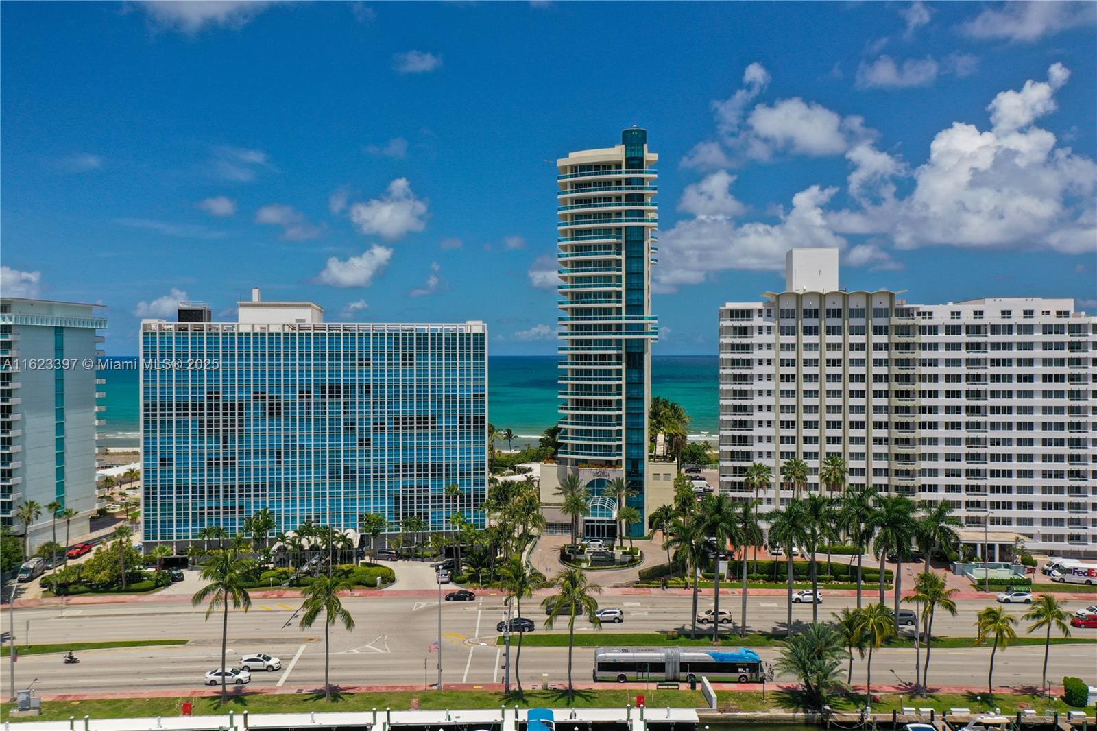5025 Collins Ave 903