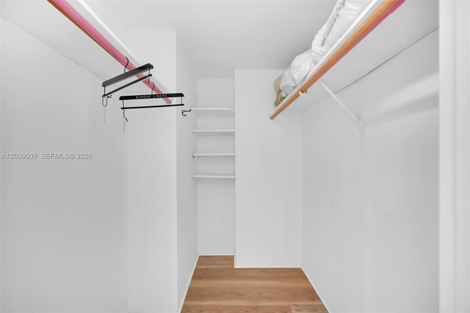 COMMODORE PLAZA CONDO - Residential