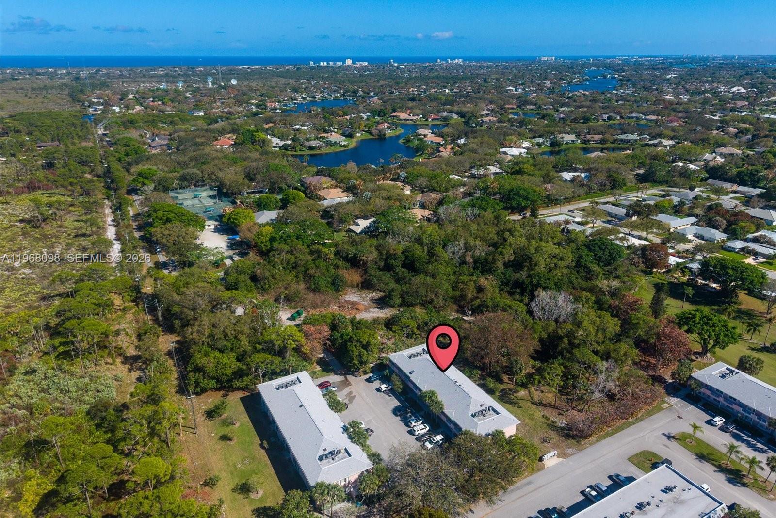 LITTLE CLUB CONDOMINIUMS - Residential