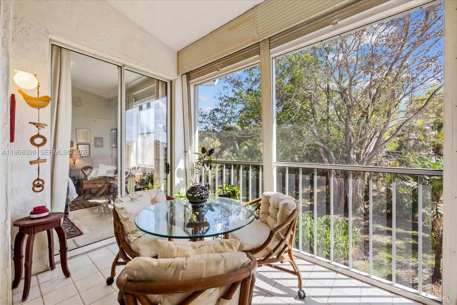 LITTLE CLUB CONDOMINIUMS - Residential