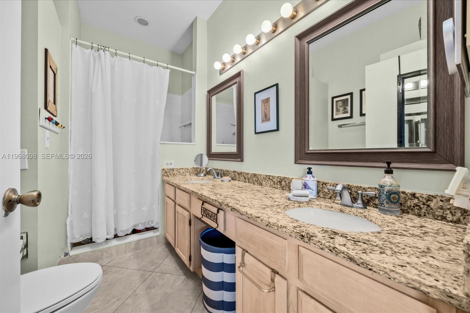 LITTLE CLUB CONDOMINIUMS - Residential