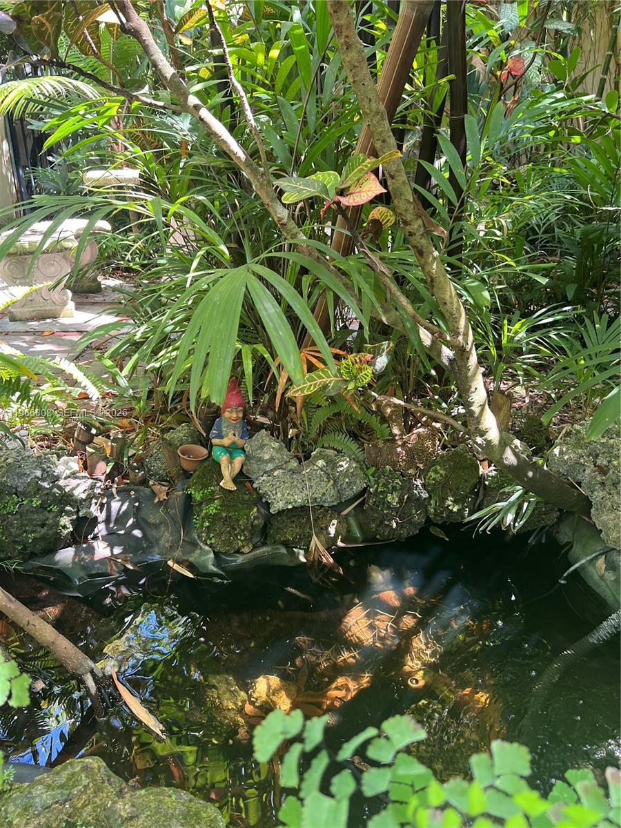 814 Michigan Ave 814