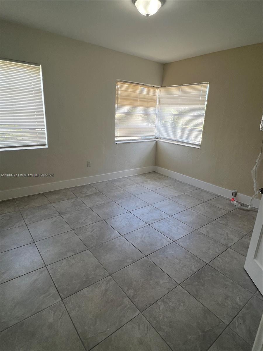 1104 SW 12th Ct 1106