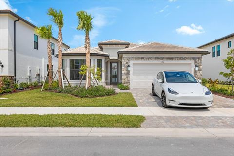 4480 Gramercy Dr Oakland Park FL 33309