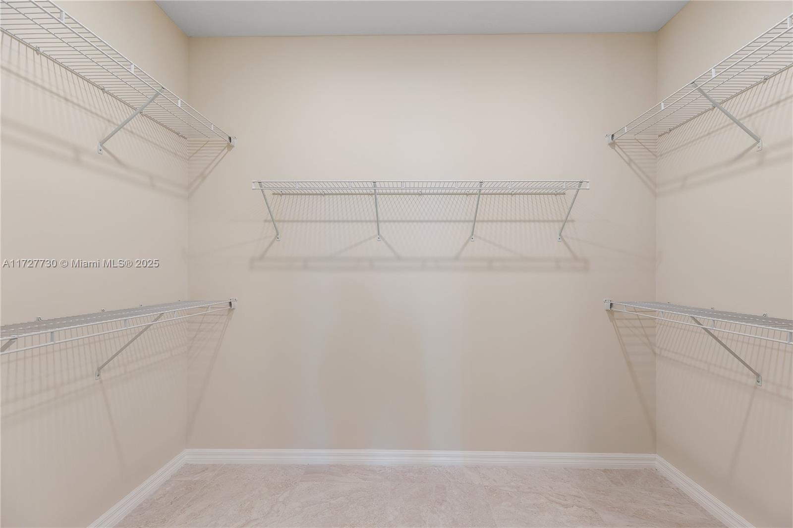 OAK TREE PROPERTY REDEVEL - Residential