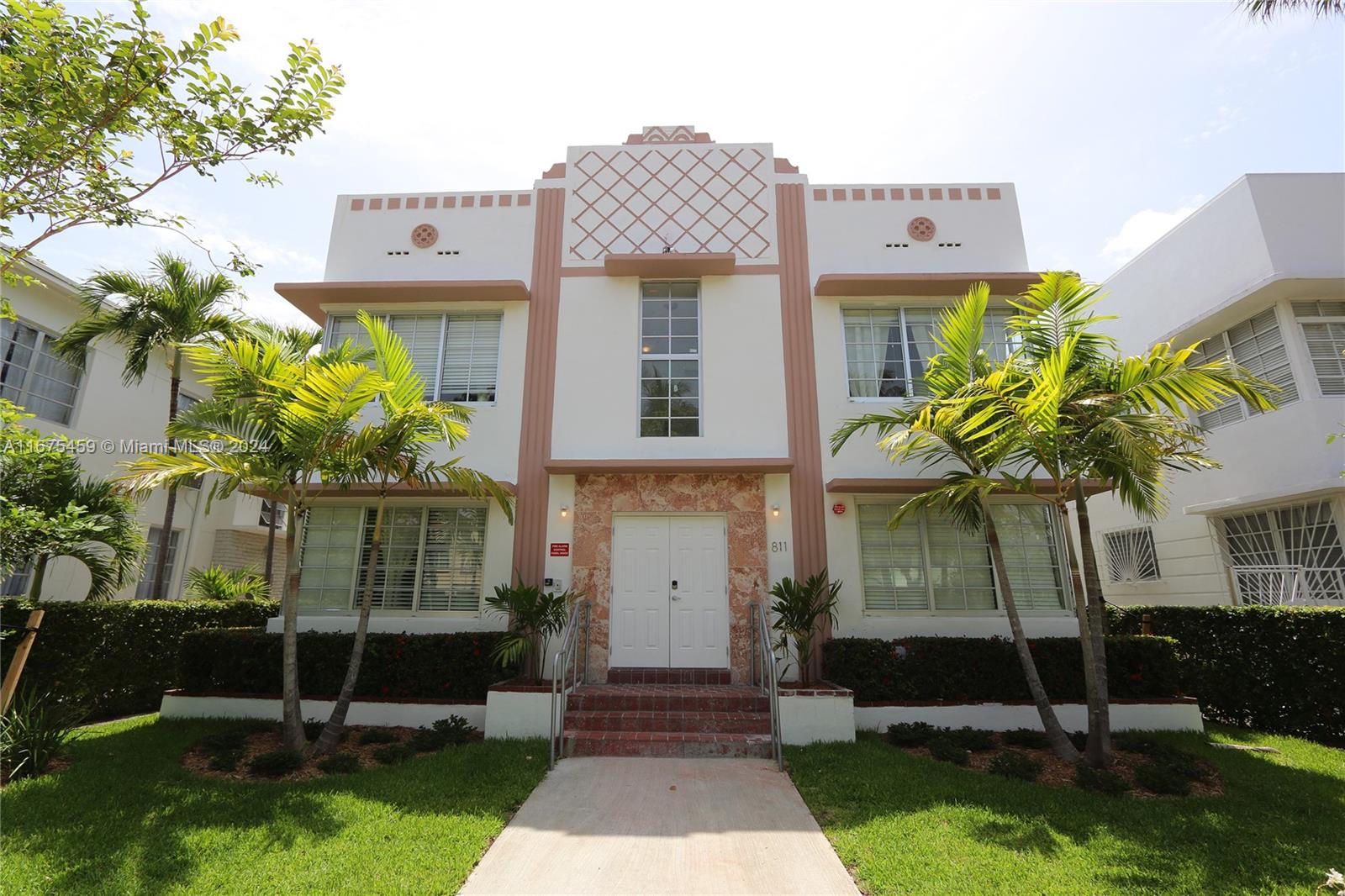 811 Jefferson Ave 201, Miami Beach, Miami-Dade County, Florida - 2 Bedrooms  
1 Bathrooms - 
