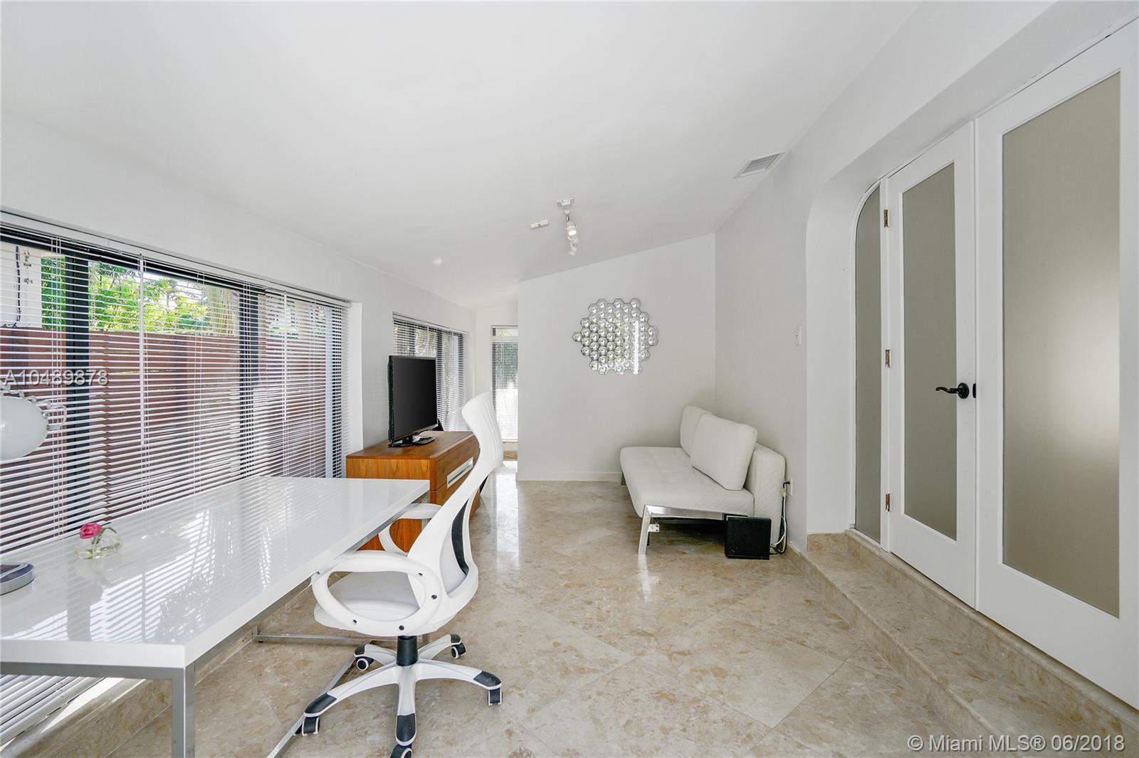 Sunset Islands Island 01 - Residential Lease