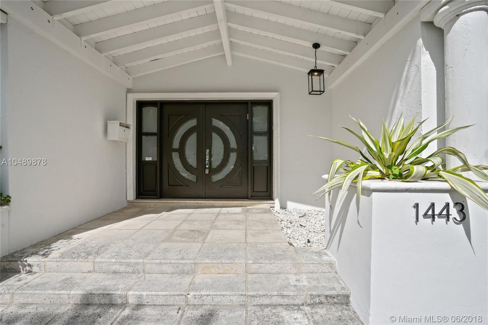 Sunset Islands Island 01 - Residential Lease