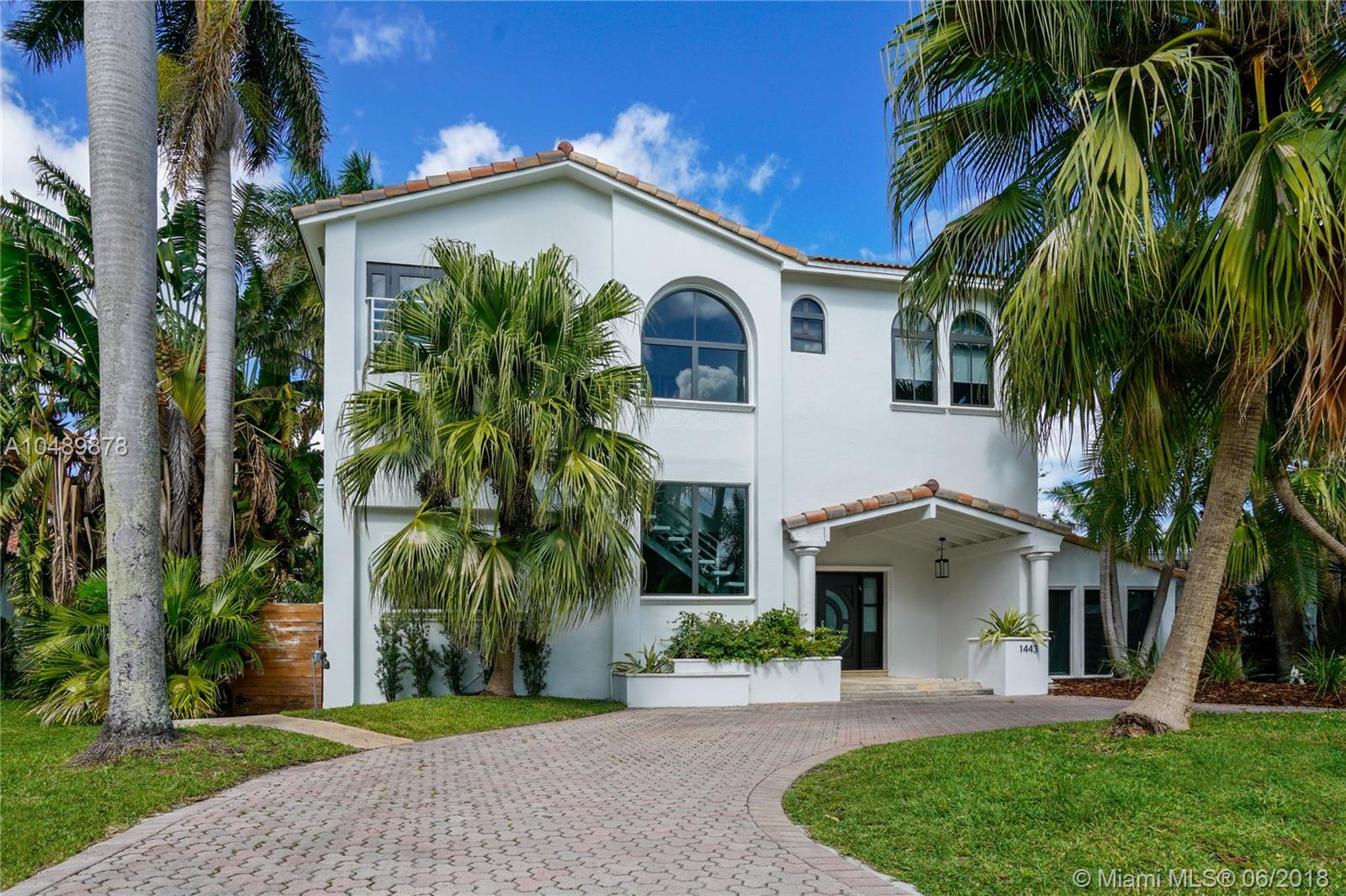 Sunset Islands Island 01 - Residential Lease