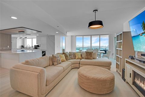 1800 N Bayshore Dr 2201 Miami FL 33132