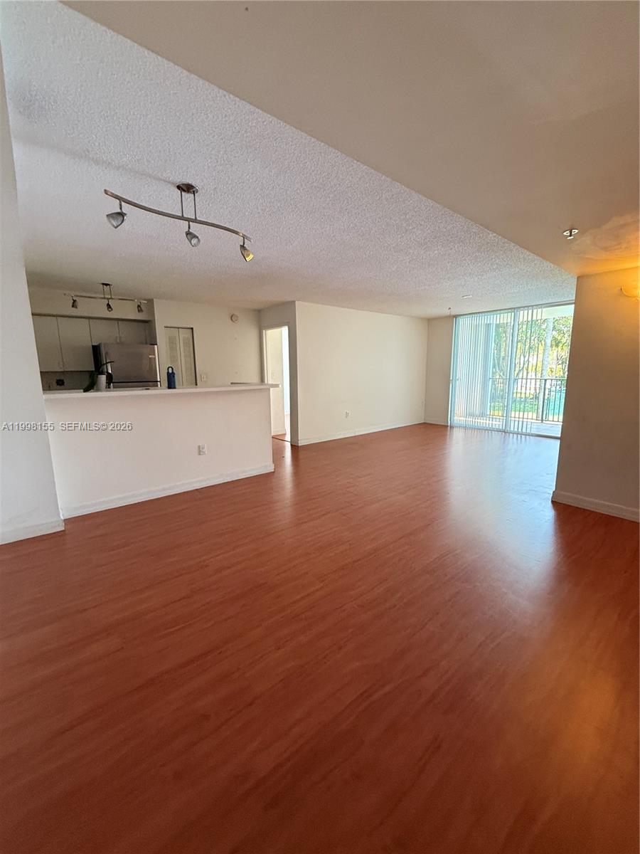 ENCLAVE AT DORAL CONDO NO - Residential Lease