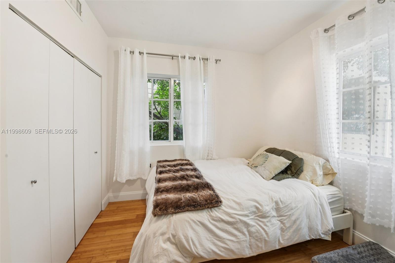 THE CASTLE MERIDIAN CONDO - Residential