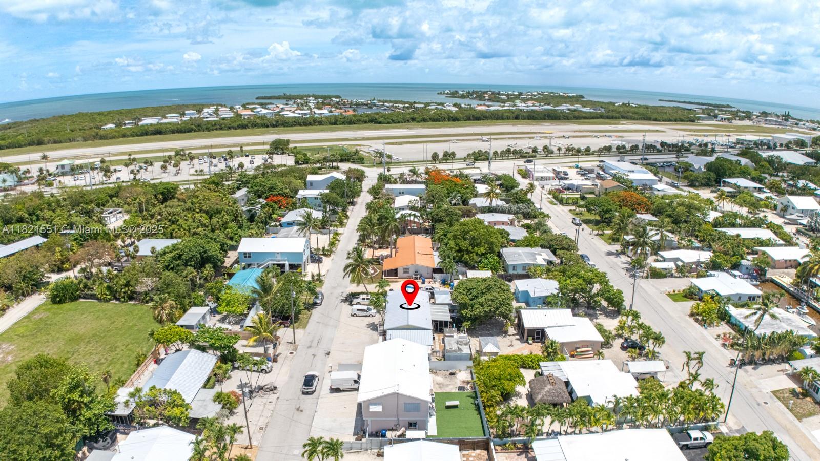 BUTTONWOODS ACRES - Residential