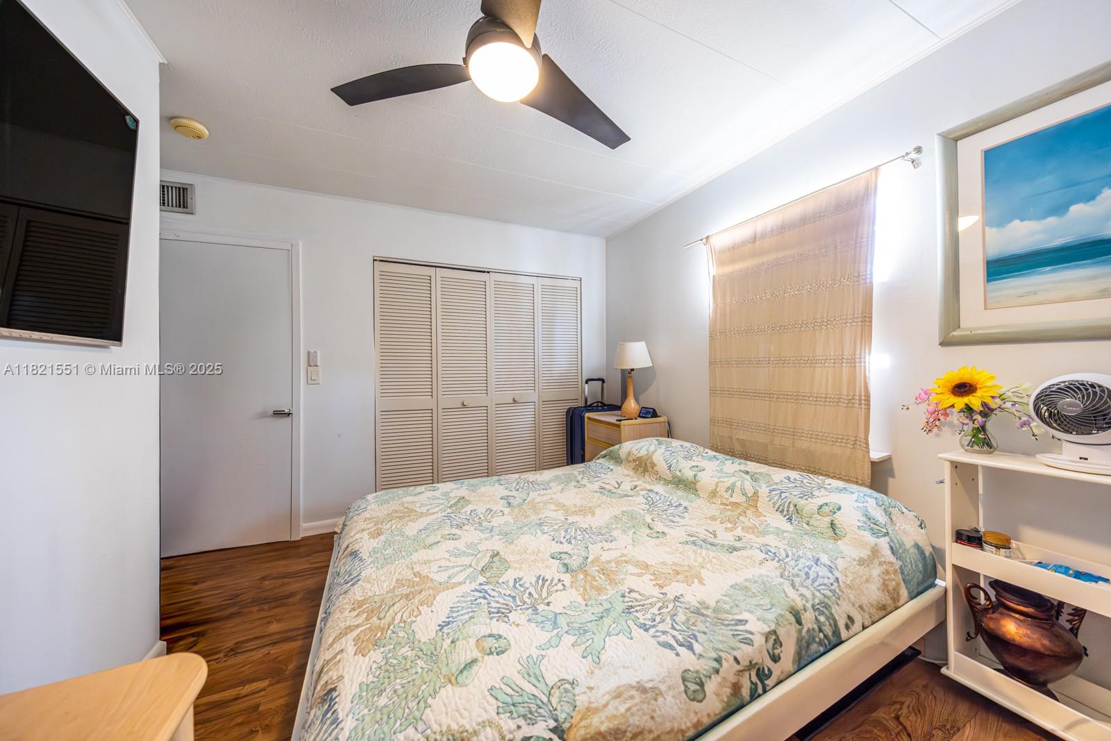 BUTTONWOODS ACRES - Residential