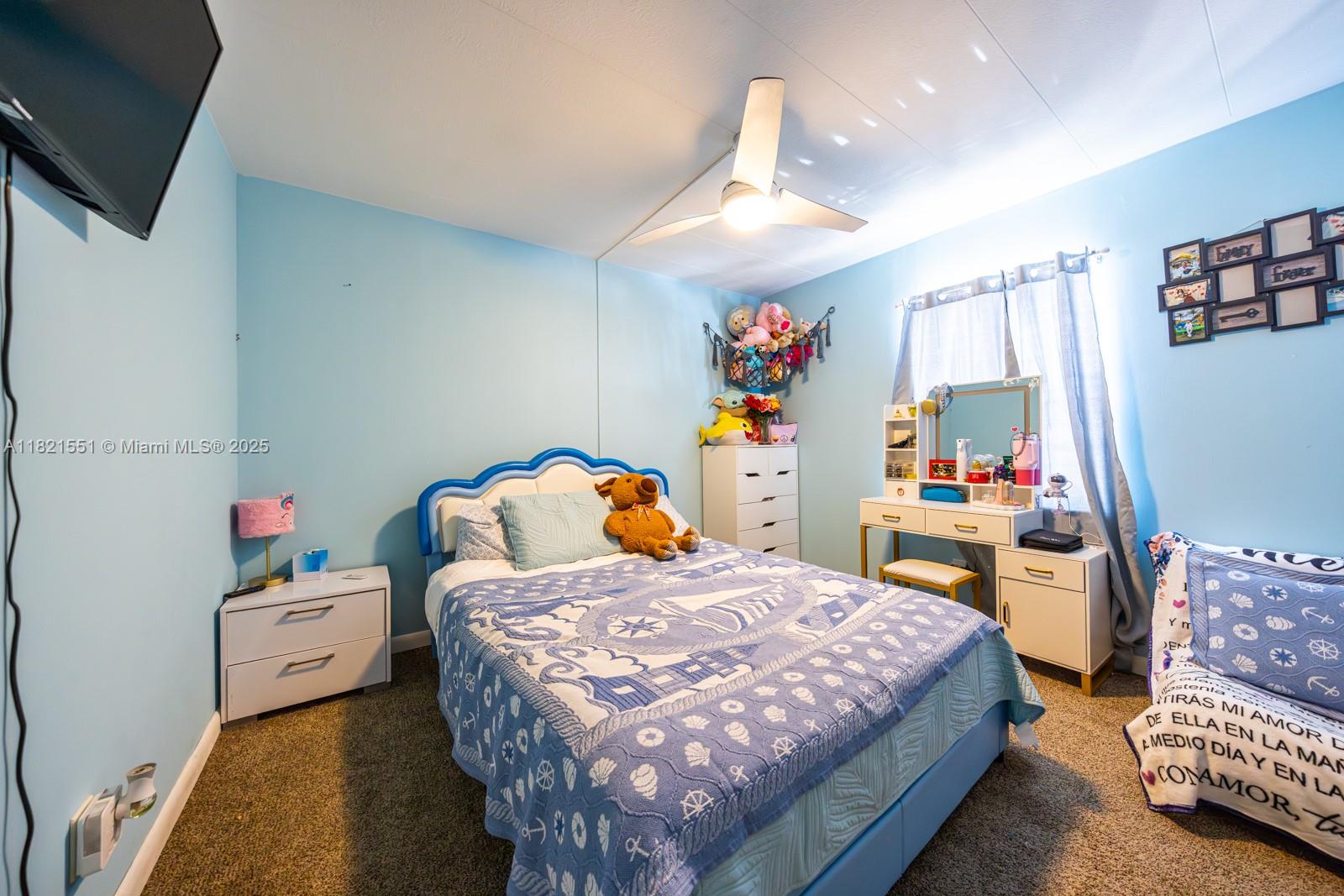 BUTTONWOODS ACRES - Residential