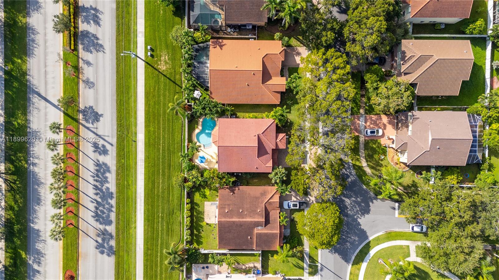 CHAPEL LAKE ESTATES - Residential