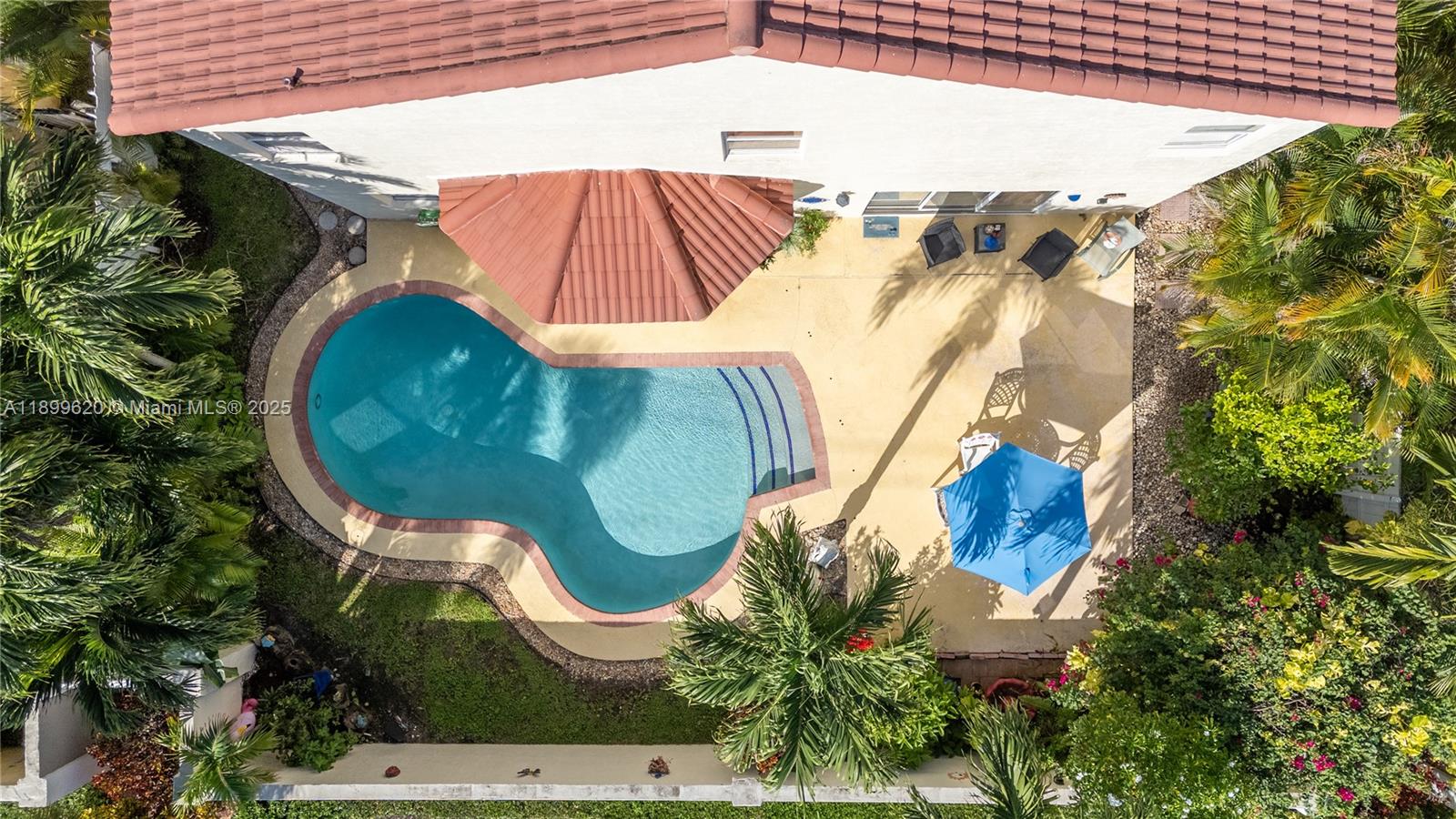 CHAPEL LAKE ESTATES - Residential