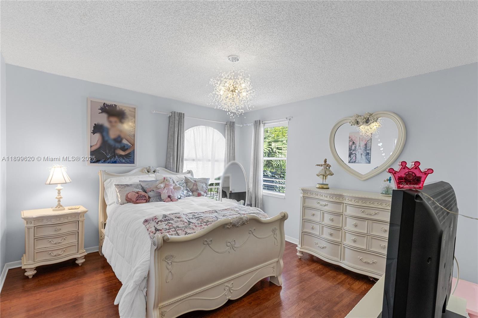 CHAPEL LAKE ESTATES - Residential