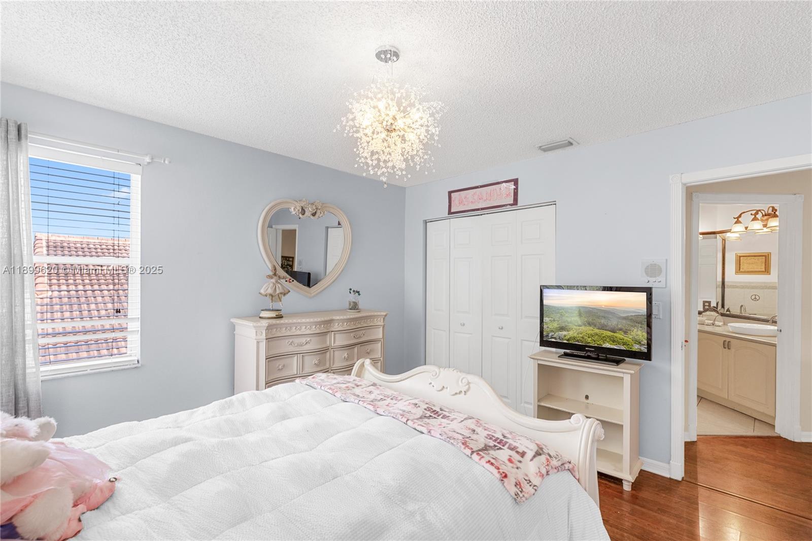 CHAPEL LAKE ESTATES - Residential