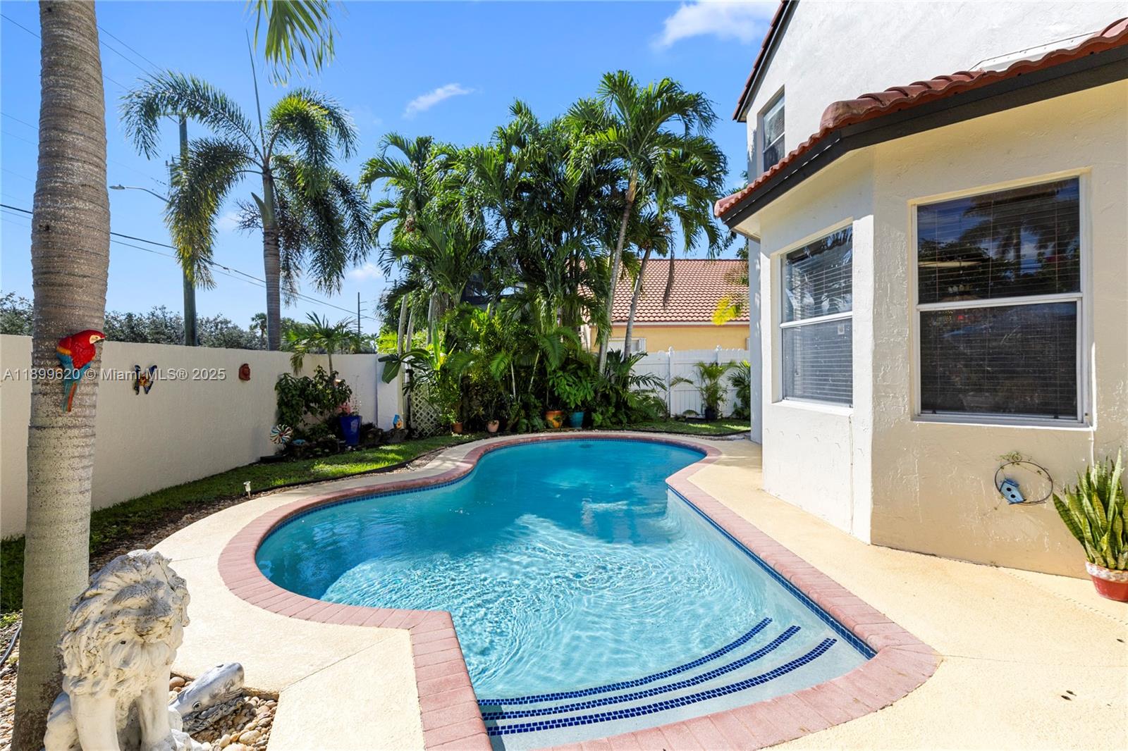 CHAPEL LAKE ESTATES - Residential