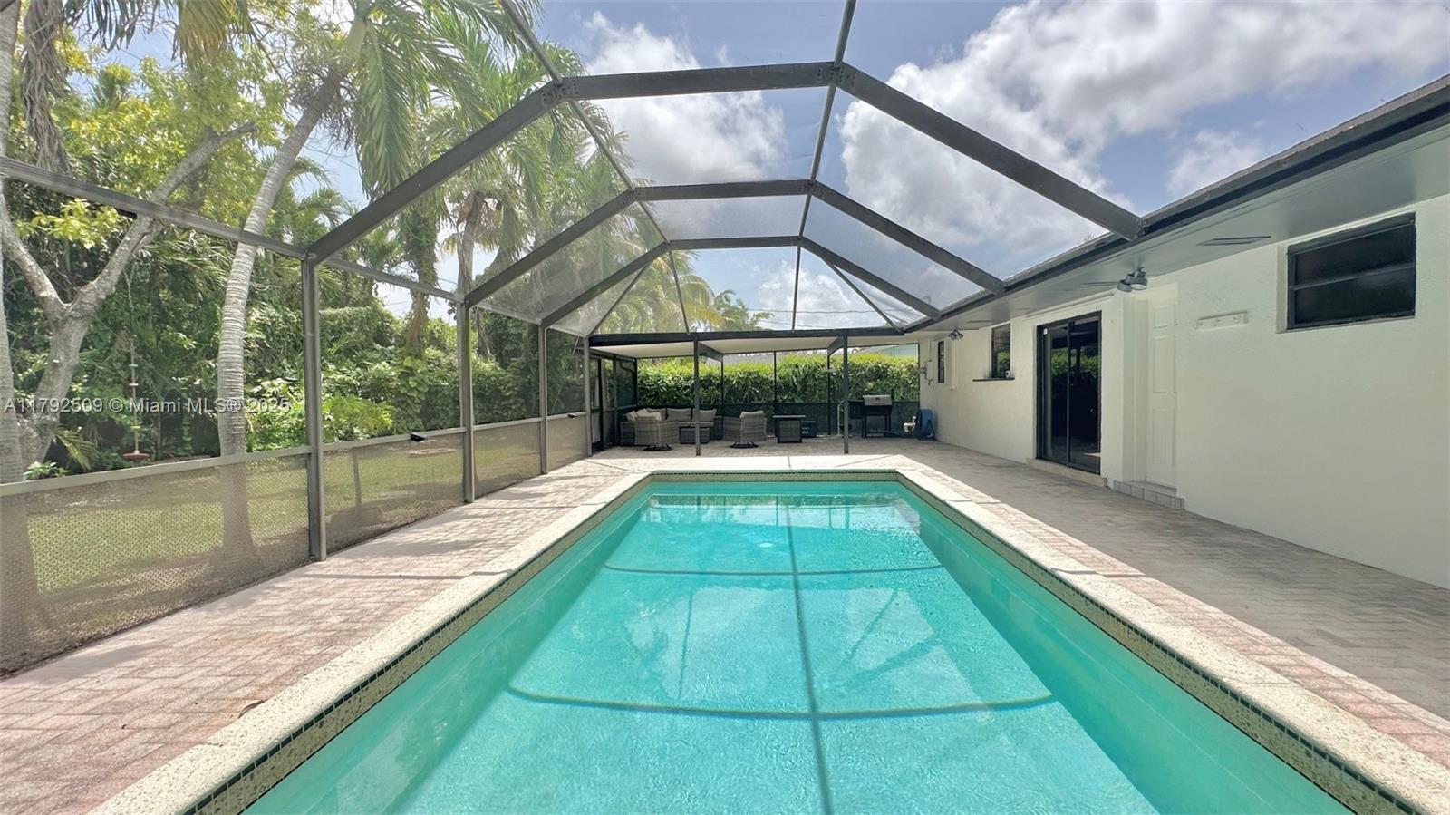 Property for Sale at 19241 Sw 93rd Rd, Cutler Bay, Miami-Dade County, Florida - Bedrooms: 3 
Bathrooms: 2  - $648,999