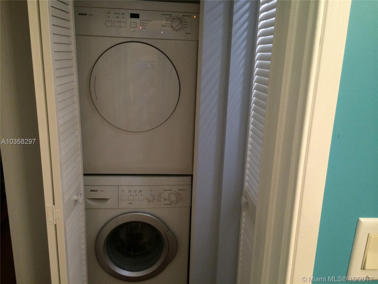 RETREAT CONDO - Residential Lease