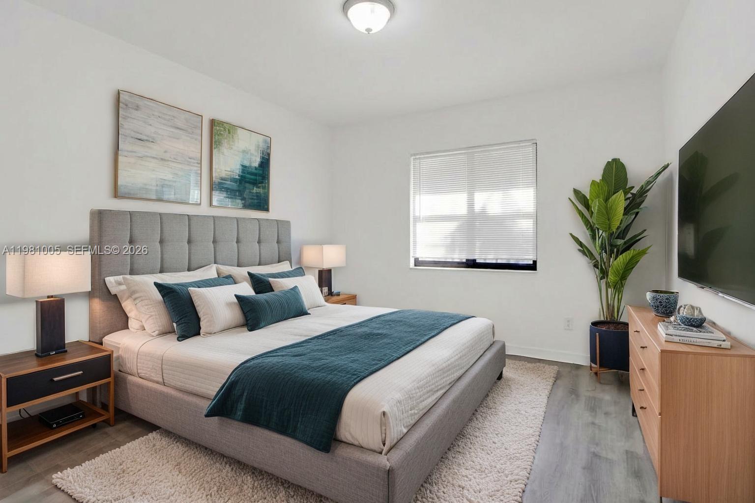 MIAMI SHORES SEC 3 - Residential Income