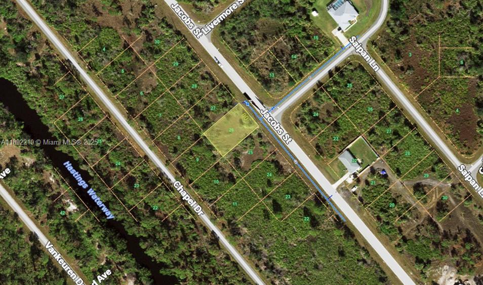 Port Charlotte - Land