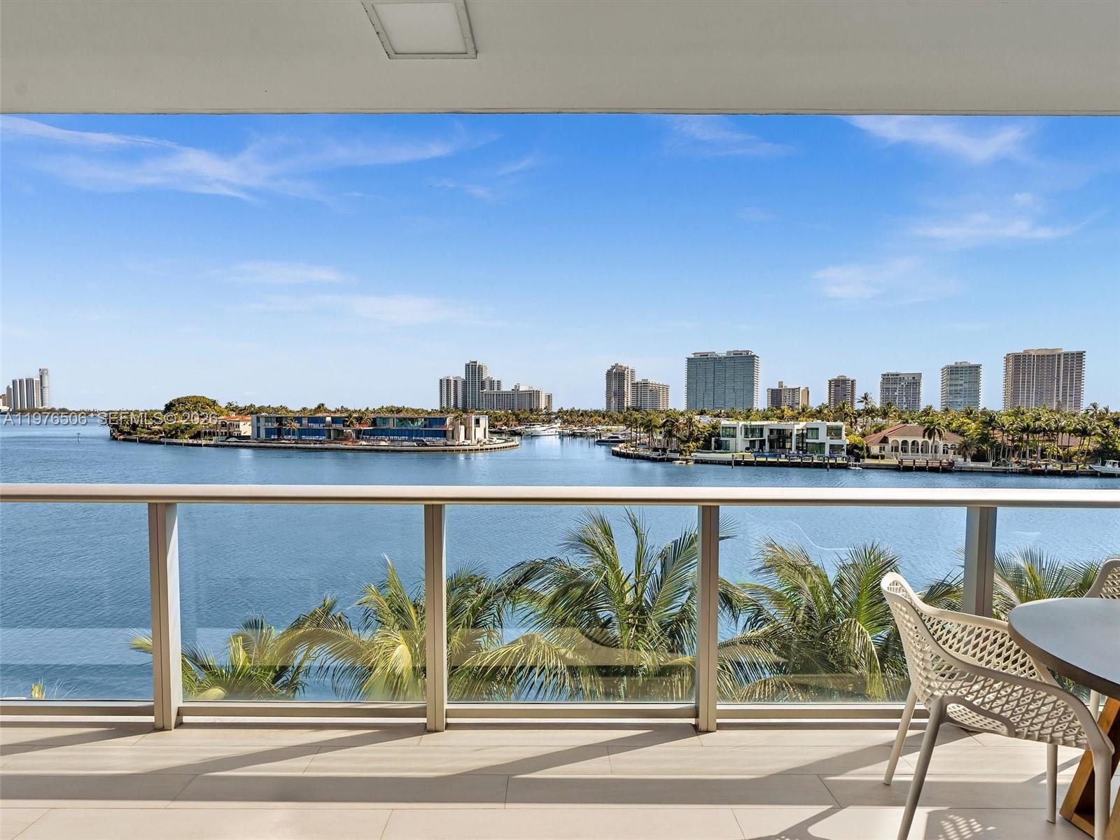 SERENO RESIDENCES CONDO - Residential