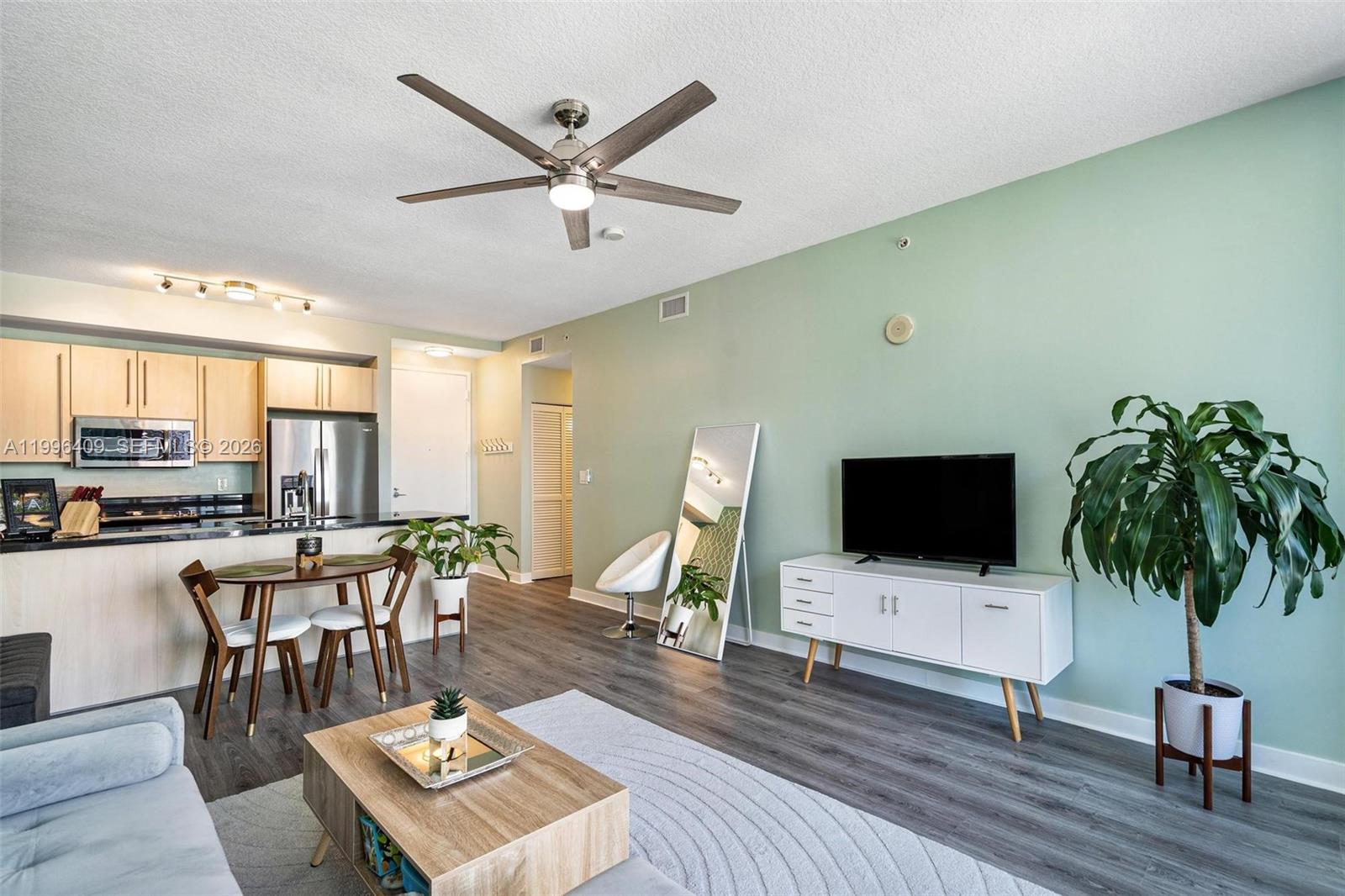 THE AXIS ON BRICKELL II C - Residential