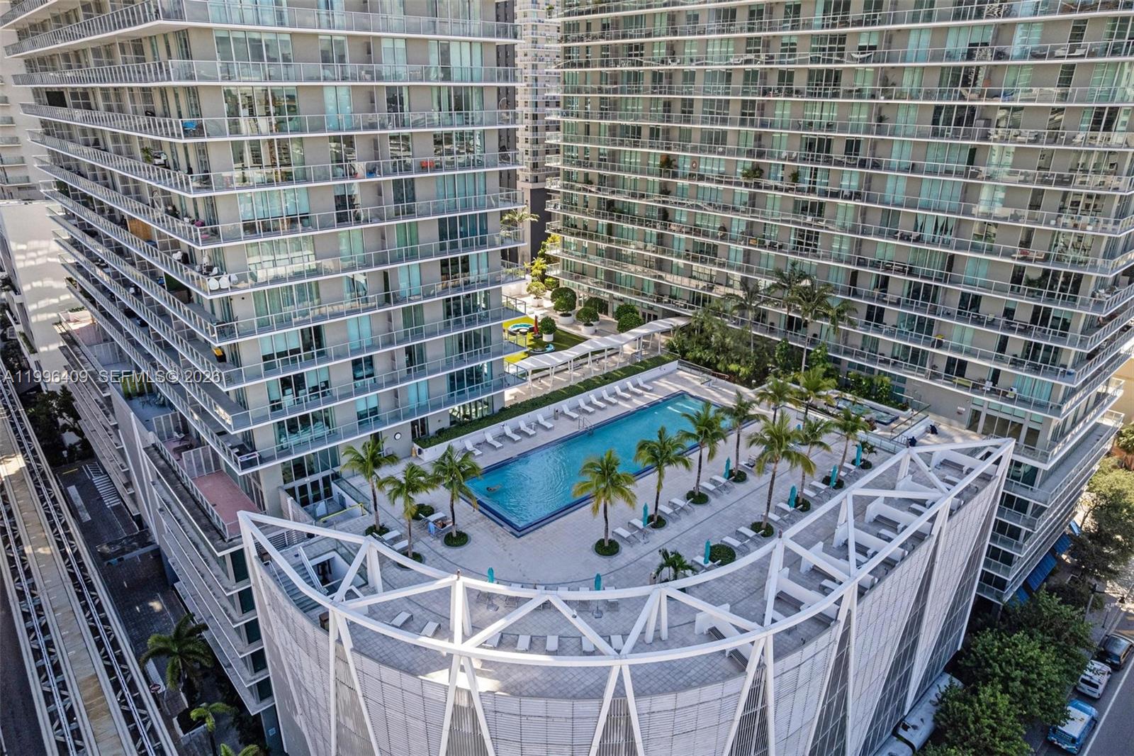 THE AXIS ON BRICKELL II C - Residential