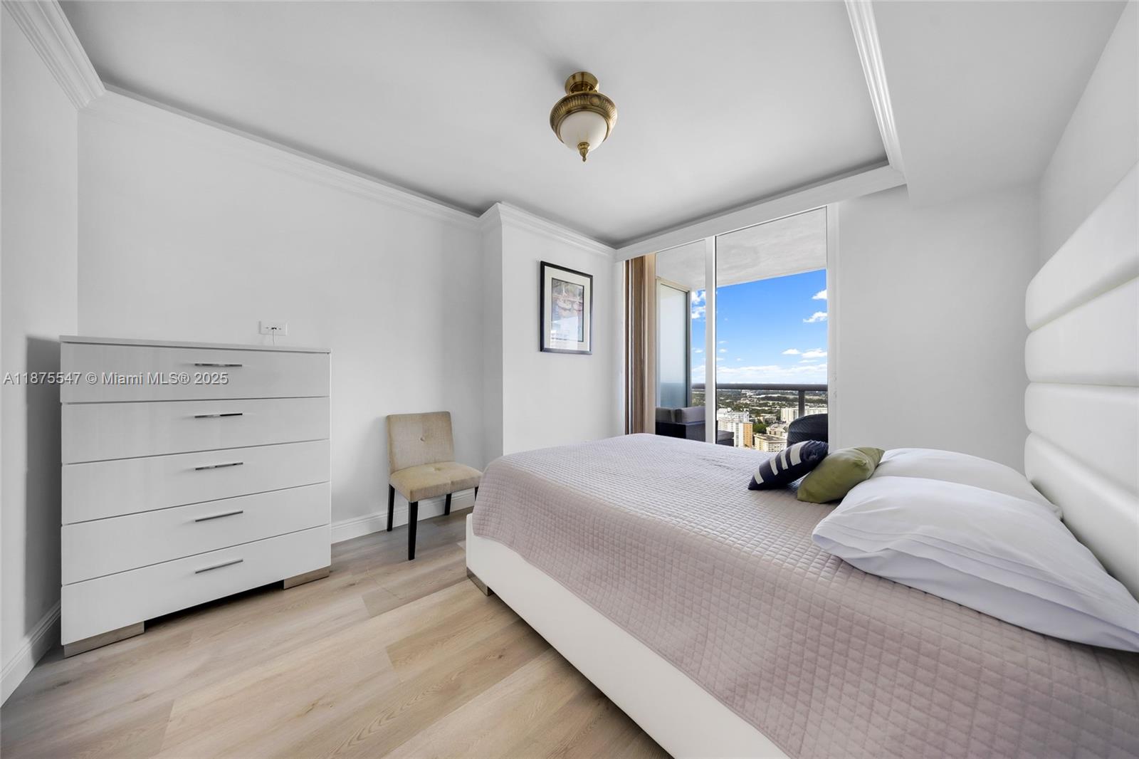 BEACH CLUB THREE CONDO - Residential Lease