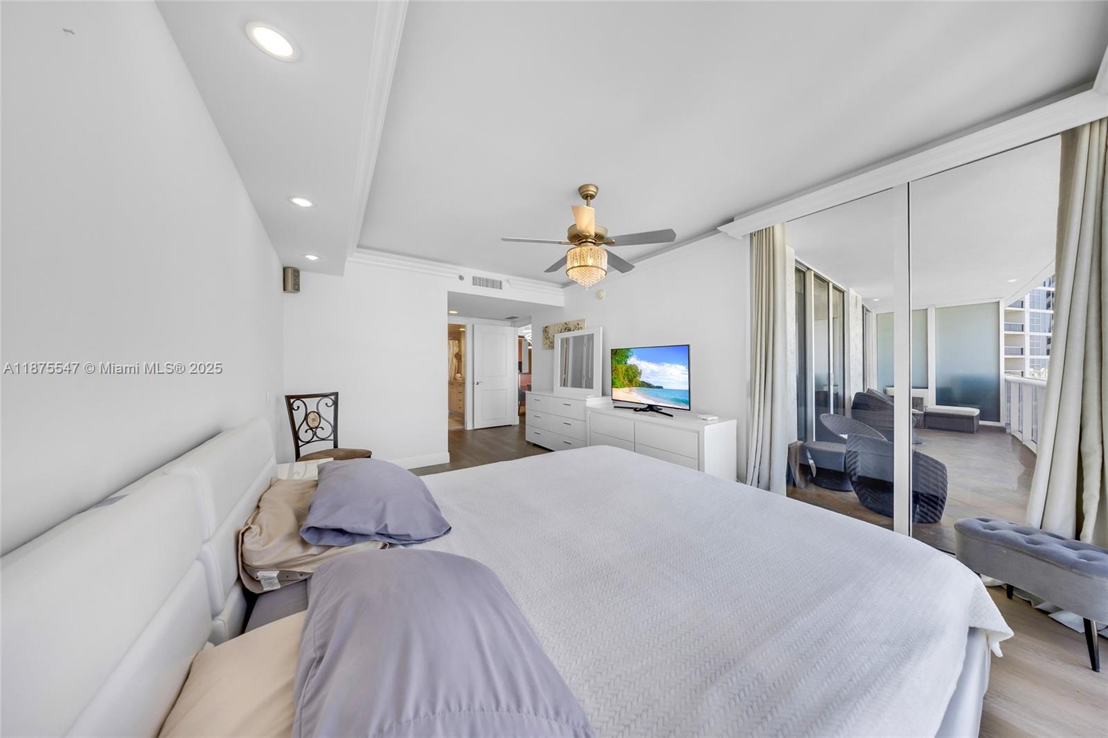 BEACH CLUB THREE CONDO - Residential Lease