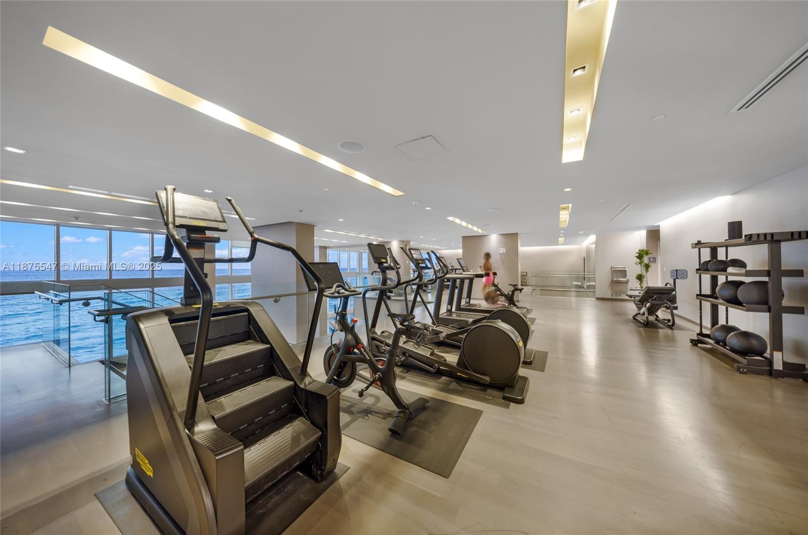 BEACH CLUB THREE CONDO - Residential Lease