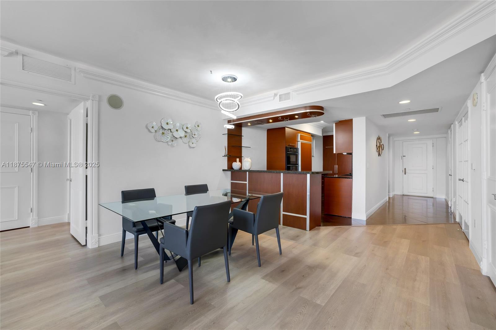 BEACH CLUB THREE CONDO - Residential Lease