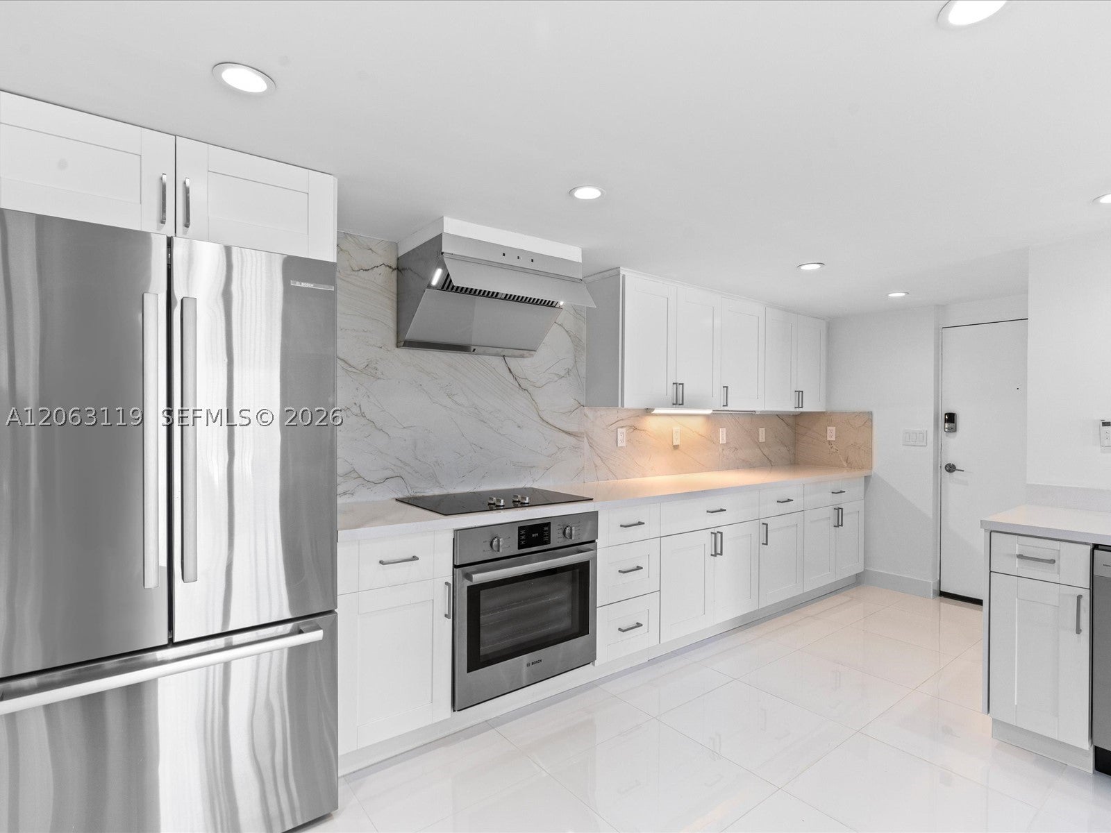 345 Ocean Dr 515