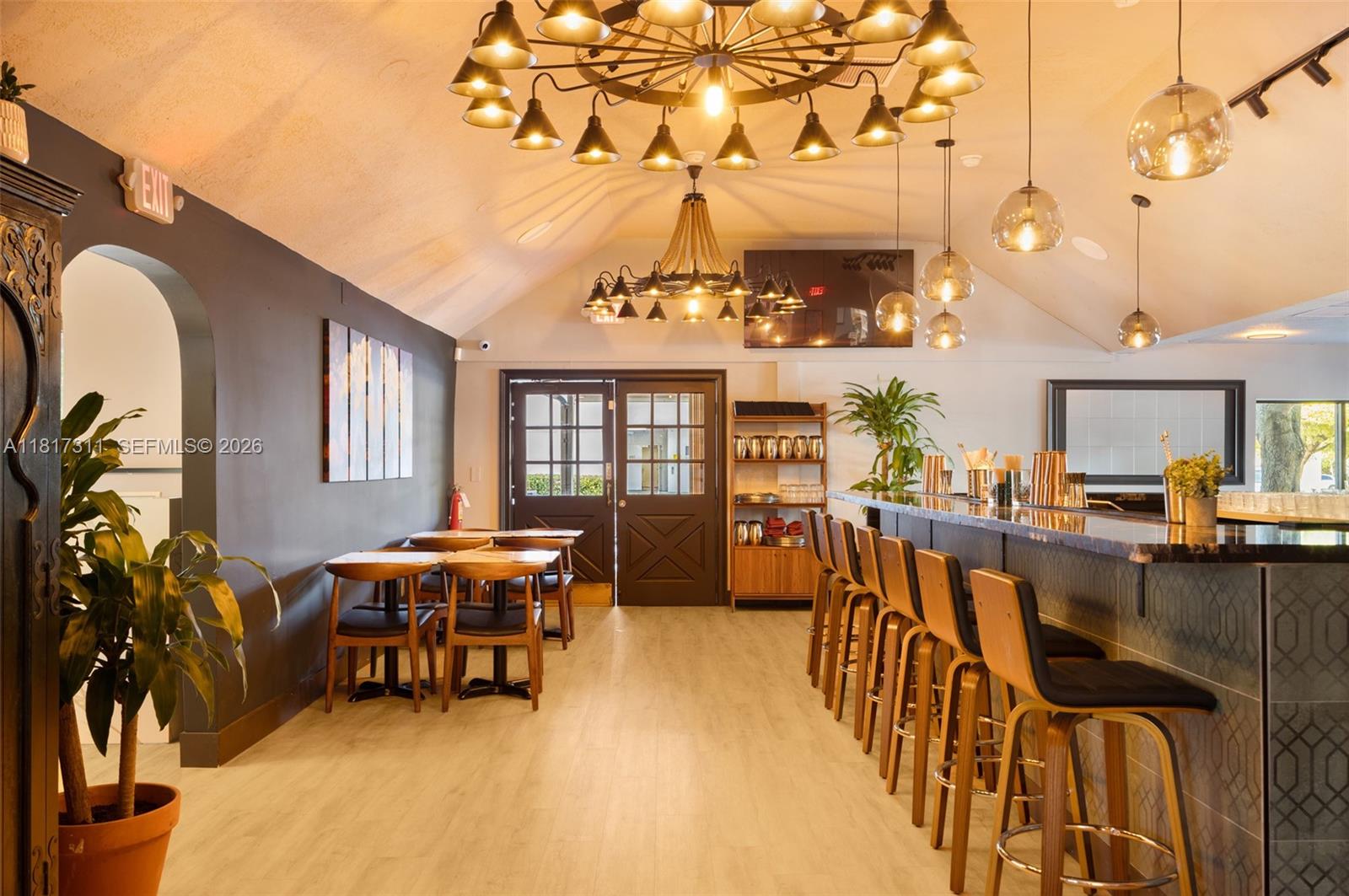 AMND PLAT OF MIAMI SUBURB - Land