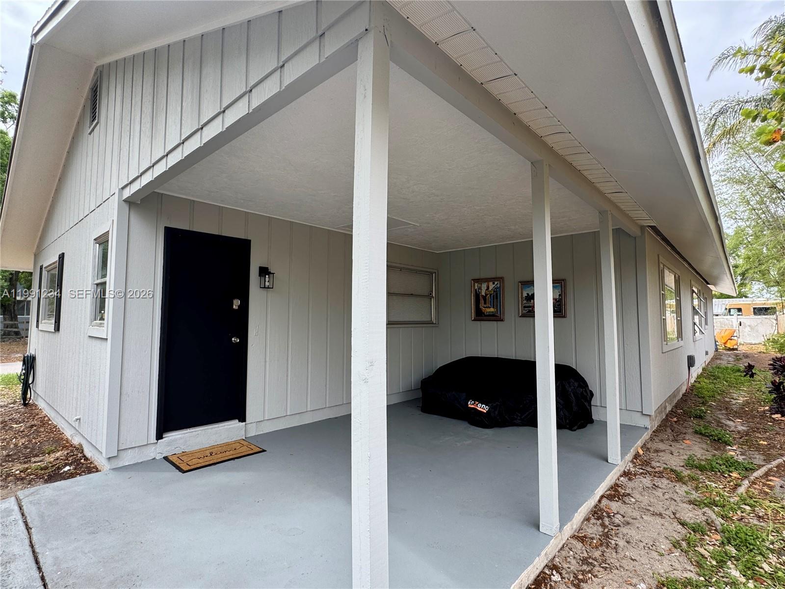 ARMSTRONG ACRES - Residential Lease