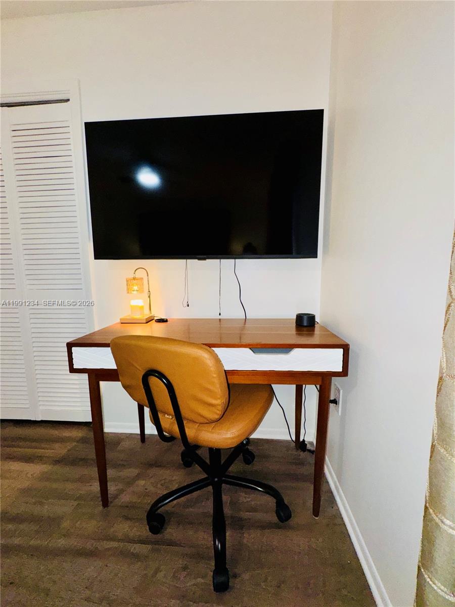 ARMSTRONG ACRES - Residential Lease