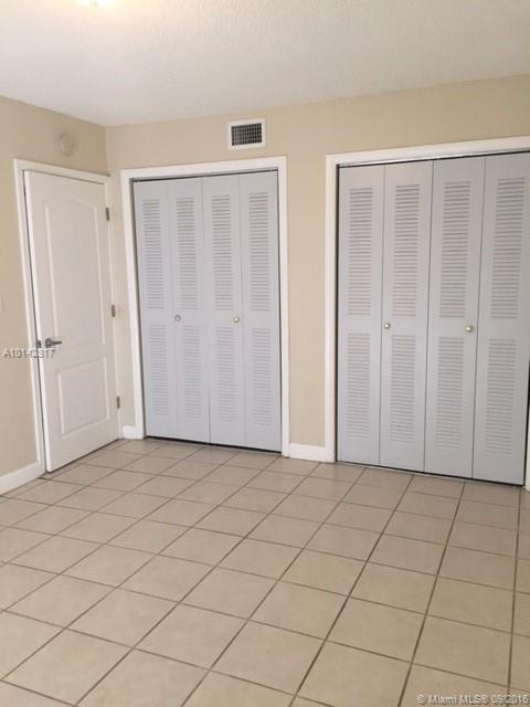 SUNSET POINT CONDO - Residential Lease