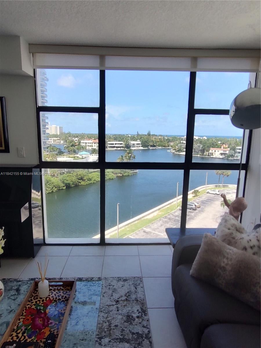 WATERVIEW CONDO - Residential